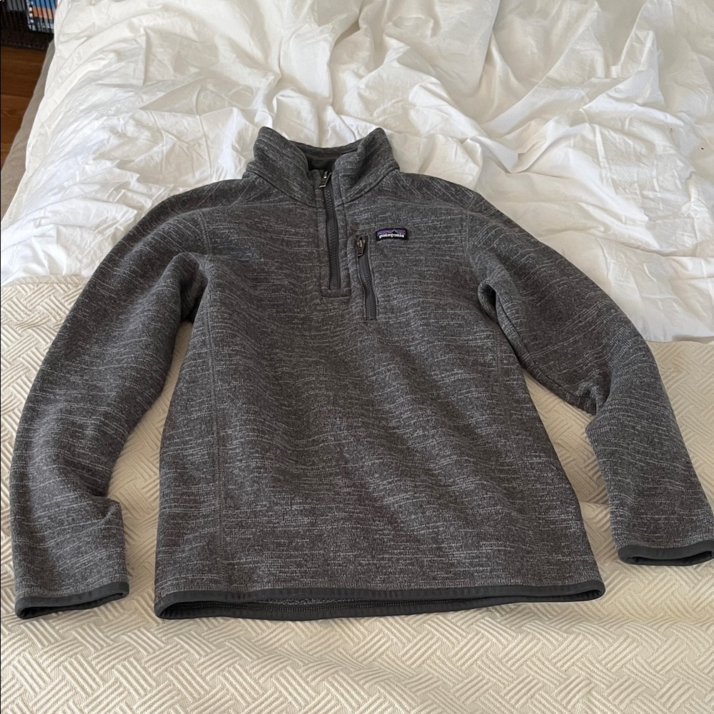 Patagonia boys Charcoal Zip-Up Sweater XL 14